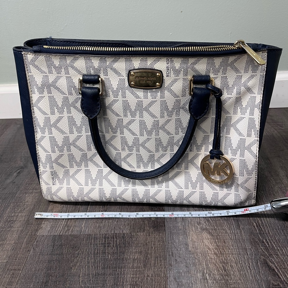 Michael Kors tote